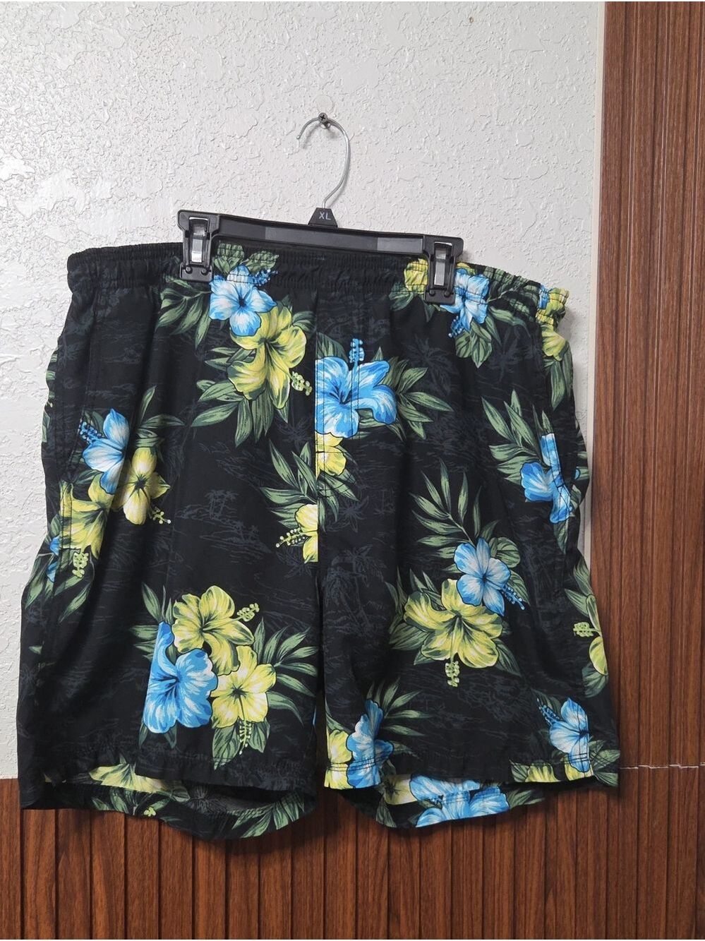 Men's Black Tropical Floral Swim Shorts - Blue & Yellow Hibiscus Large Sz [1883]